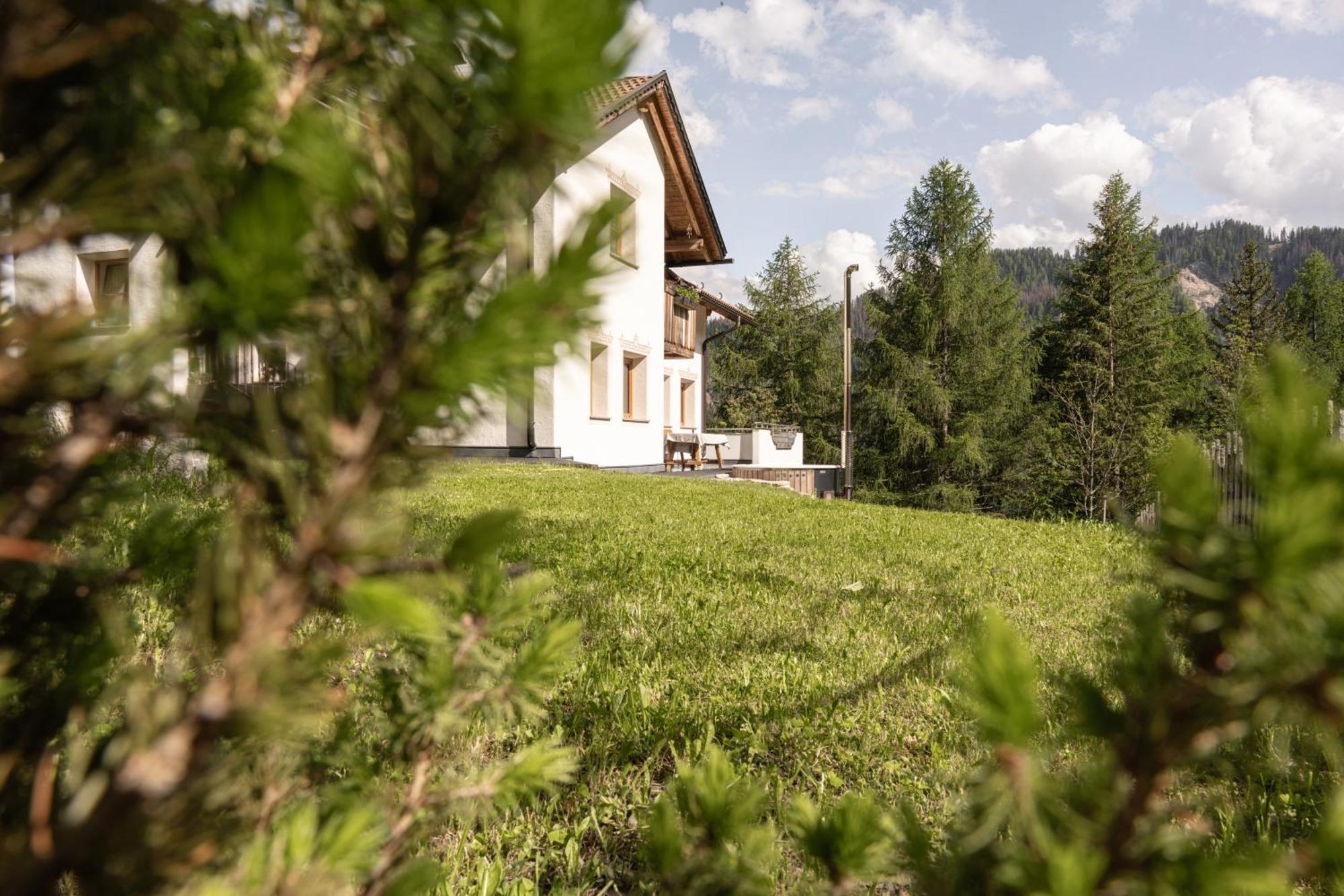Ciasa Iachin - Dolomites Dream Retreat Apartment San Martino in Badia Exterior photo