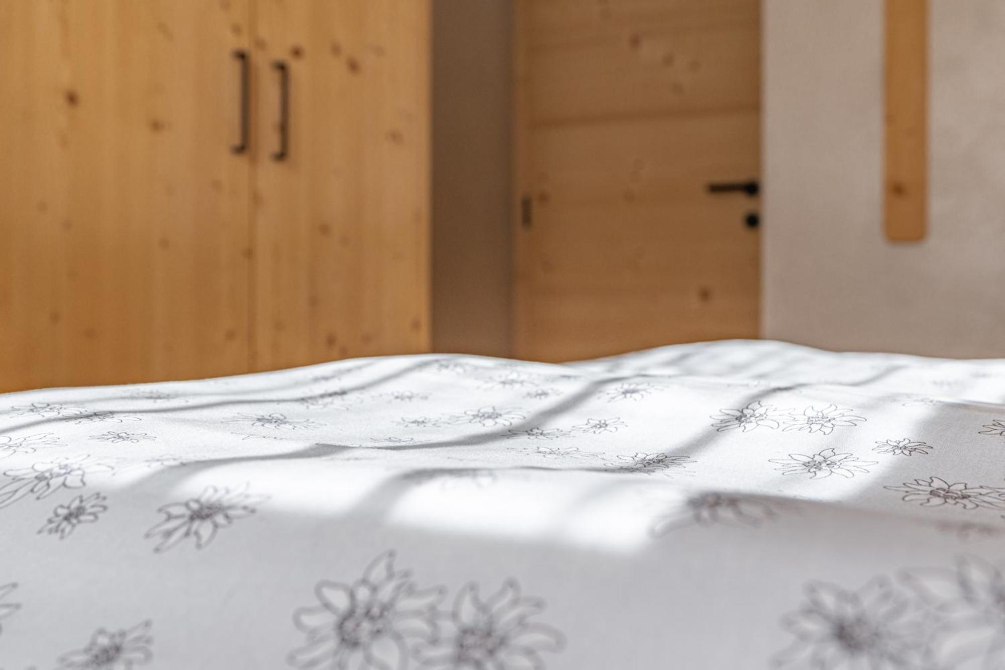Ciasa Iachin - Dolomites Dream Retreat Apartment San Martino in Badia Exterior photo